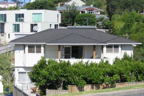 Photo of property in 1/66 Matipo Road, Mairangi Bay, Auckland, 0630