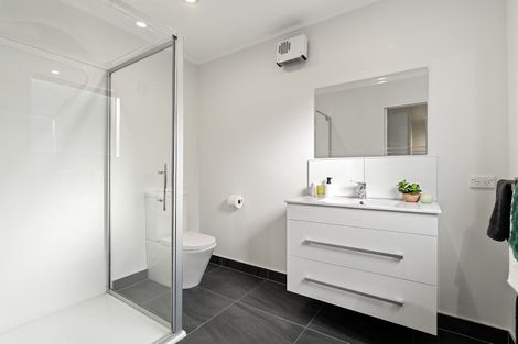 Photo of property in 7 Joseph Banks Drive, Whitby, Porirua, 5024