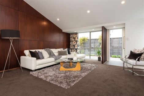 Photo of property in 3/132 Leinster Road, Merivale, Christchurch, 8014