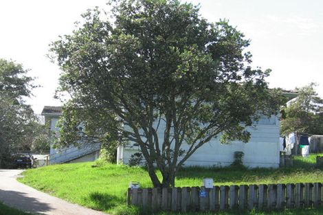 Photo of property in 19 Hanui Place, Massey, Auckland, 0614