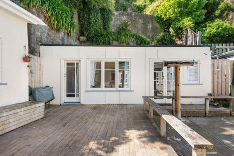 Photo of property in 178 Aro Street, Aro Valley, Wellington, 6021