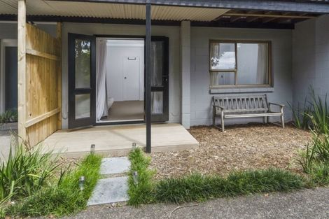 Photo of property in 3/57 Lake Road, Devonport, Auckland, 0624