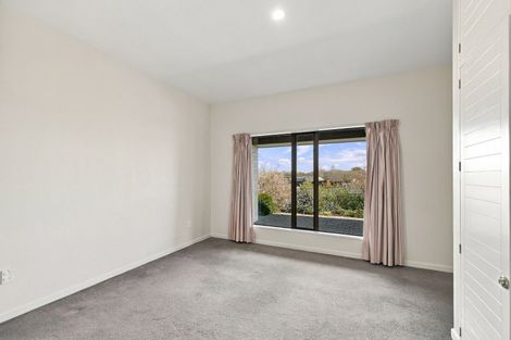 Photo of property in 11 Bankview Place, Amberley, 7410