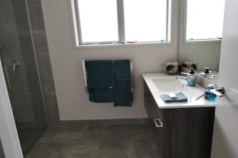 Photo of property in 20 Spinnaker Point, Haruru, 0204