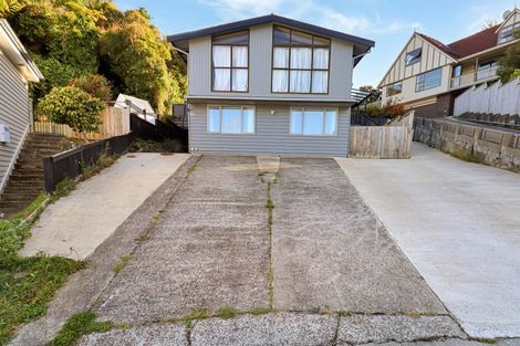 Photo of property in 10 Rondane Place, Tirohanga, Lower Hutt, 5010