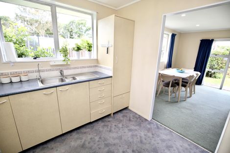 Photo of property in 15a Sandalwood Drive, Dinsdale, Hamilton, 3204