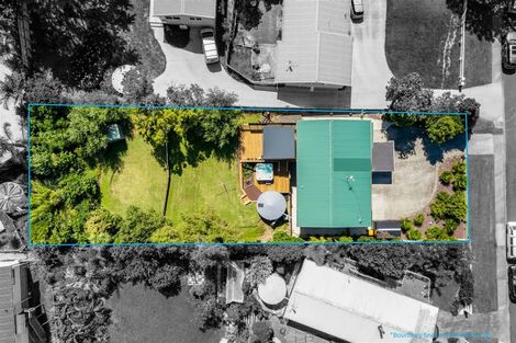 Photo of property in 62 Brian Crescent, Stanmore Bay, Whangaparaoa, 0932