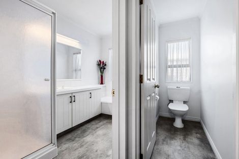 Photo of property in 4/49 Sackville Street, Fitzroy, New Plymouth, 4312