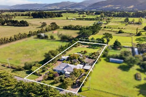 Photo of property in 32 Murphys Line, Featherston, 5771