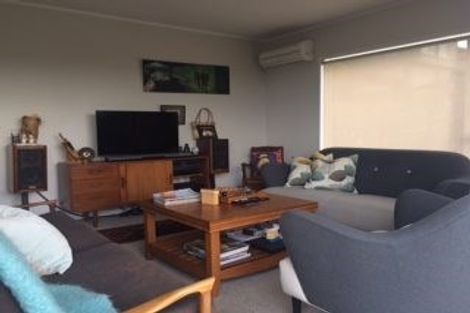 Photo of property in 2/13 Kiri Place, Mairangi Bay, Auckland, 0630