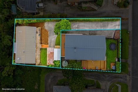 Photo of property in 2/19 Seaview Road, Glenfield, Auckland, 0629