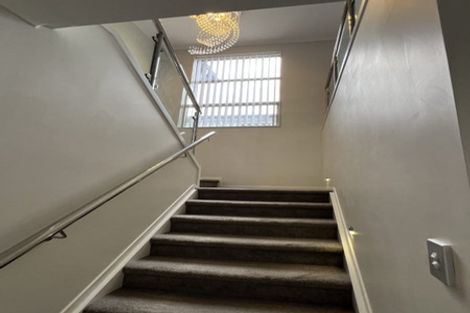 Photo of property in 16 Hikuawa Road, Flat Bush, Auckland, 2019