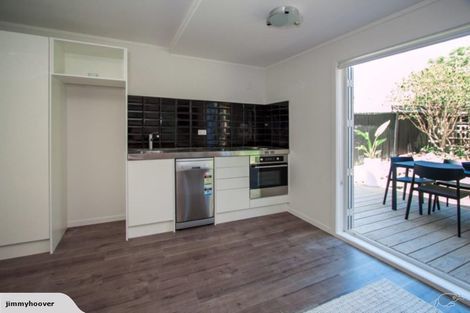 Photo of property in 7 Cumberland Avenue, Westmere, Auckland, 1022