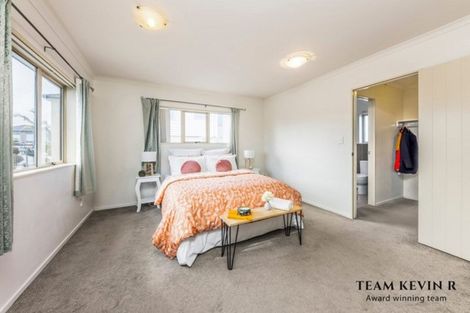 Photo of property in 3 Kirikiri Drive, Papakura, 2110