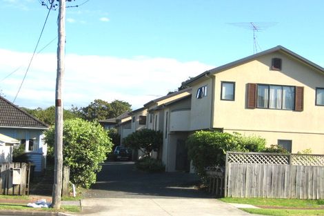 Photo of property in 3/30 Inverness Road, Browns Bay, Auckland, 0630