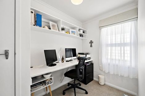 Photo of property in 7 Cruickshank Street, Kilbirnie, Wellington, 6022