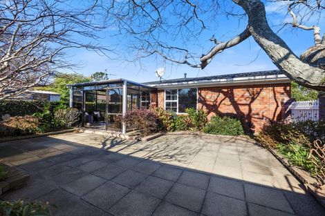 Photo of property in 293 Mangorei Road, Merrilands, New Plymouth, 4312