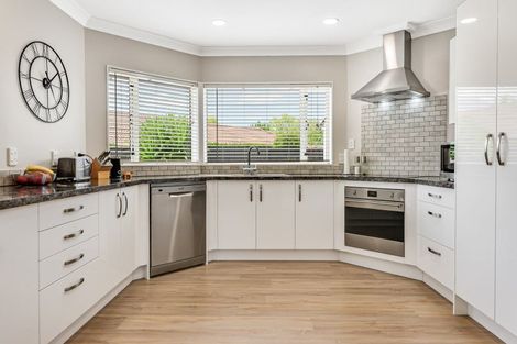 Photo of property in 5 Cashmere Place, Flagstaff, Hamilton, 3210