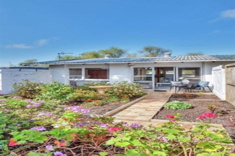 Photo of property in 2/37 Oriana Avenue, Lynfield, Auckland, 1042