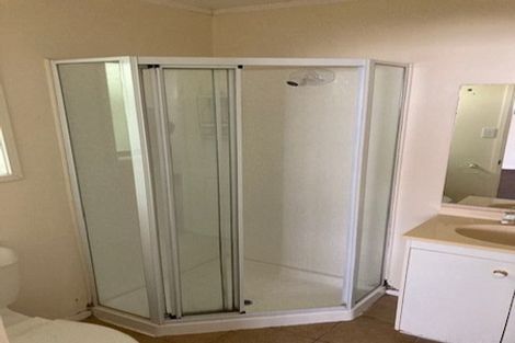 Photo of property in 2/9 Channing Crescent, Botany Downs, Auckland, 2010