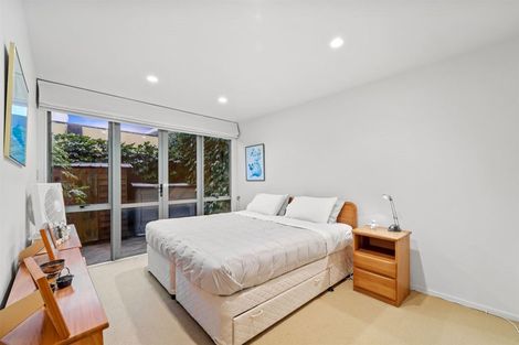 Photo of property in 2/8 Beach Road, Castor Bay, Auckland, 0620