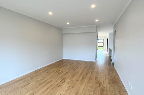 Photo of property in 23 Coast Garden Drive, Hobsonville, Auckland, 0616