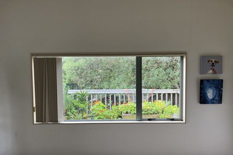 Photo of property in 90a Atkinson Road, Titirangi, Auckland, 0604