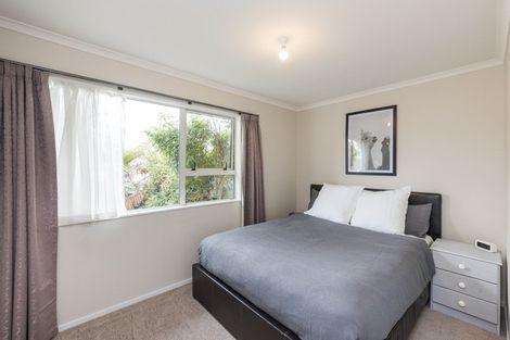 Photo of property in 4 Ruamahanga Crescent, Terrace End, Palmerston North, 4410