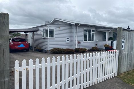 Photo of property in 36 Elliot Street, Papakura, 2110