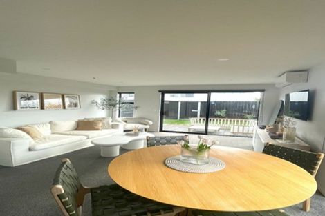 Photo of property in 9/66 Metcalfe Road, Ranui, Auckland, 0612