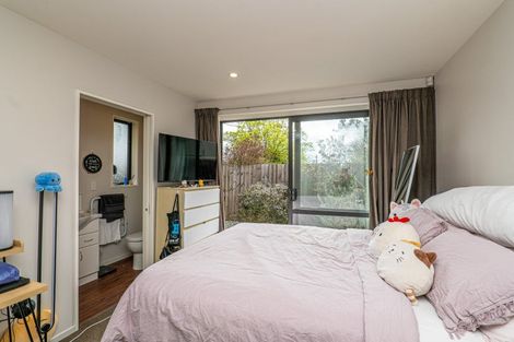 Photo of property in 1/130 Packe Street, Edgeware, Christchurch, 8013