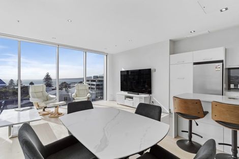 Photo of property in Sentinel Apartments, 601/3 Northcroft Street, Takapuna, Auckland, 0622