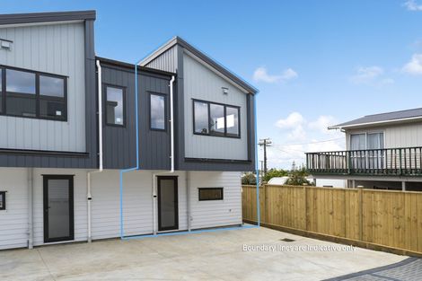 Photo of property in 31 Tiroroa Avenue, Te Atatu South, Auckland, 0610