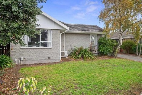 Photo of property in 92 Hay Street, Bromley, Christchurch, 8062