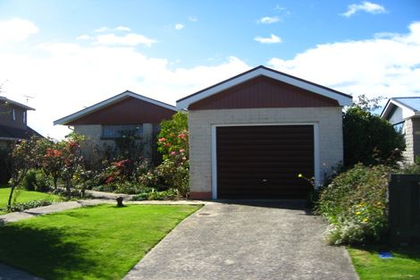 Photo of property in 12 Walnut Place, Mosgiel, 9024