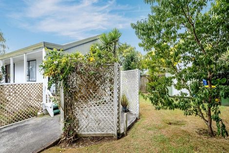 Photo of property in 3/9 Ireland Place, Ranui, Auckland, 0612