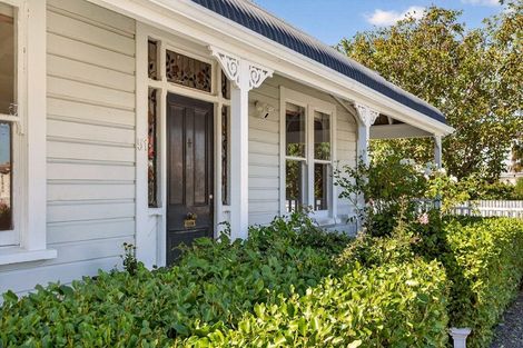 Photo of property in 51 Weld Street, Martinborough, 5711
