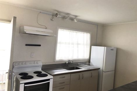 Photo of property in 2/328 Mount Eden Road, Mount Eden, Auckland, 1024