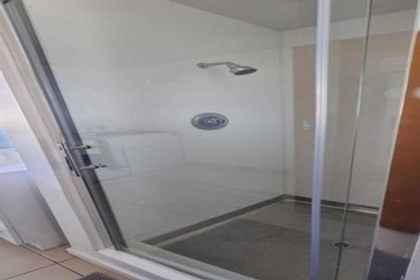 Photo of property in 260 Main North Road, Redwood, Christchurch, 8051