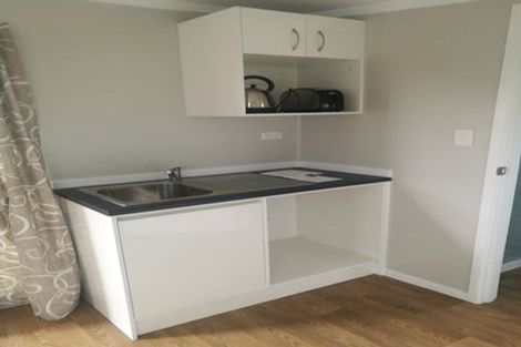 Photo of property in 16 Abbott Street, Te Hapara, Gisborne, 4010