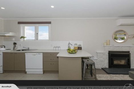 Photo of property in 19 Mackenzie Street, Te Atatu South, Auckland, 0610