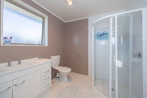 Photo of property in 73 Totara Terrace, Wanaka, 9305