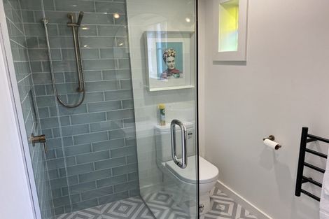 Photo of property in 6 Coote Road, Bluff Hill, Napier, 4110