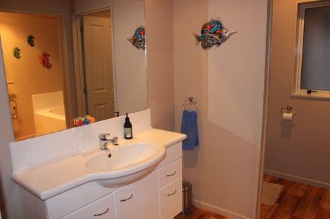 Photo of property in 43 Loburn Terrace Road, Loburn, 7472