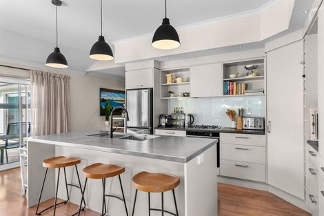 Photo of property in 56 Moir Point Road, Mangawhai Heads, Mangawhai, 0505