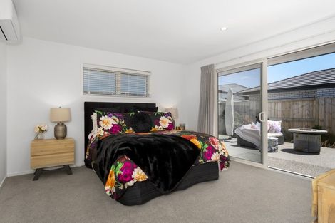 Photo of property in 5 Hanlow Place, Pyes Pa, Tauranga, 3112