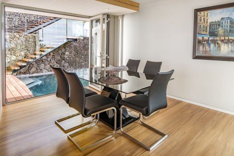 Photo of property in 31 Kitchener Road, Takapuna, Auckland, 0622