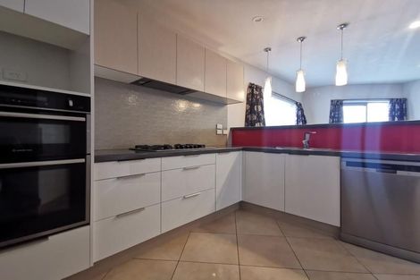 Photo of property in 19a Railway Avenue, Alicetown, Lower Hutt, 5010