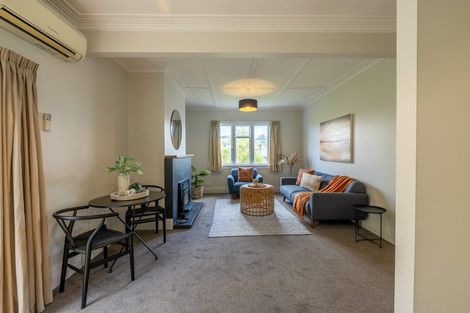 Photo of property in 15 Mataora Road, Kenmure, Dunedin, 9011