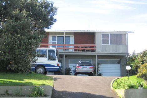 Photo of property in 24 Tay Street, Mount Maunganui, 3116